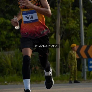 Runner Photo 3484974