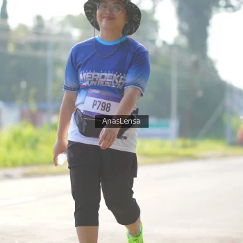 Runner Photo 3484994
