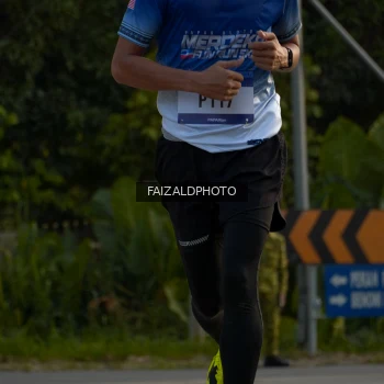 Runner Photo 3485013
