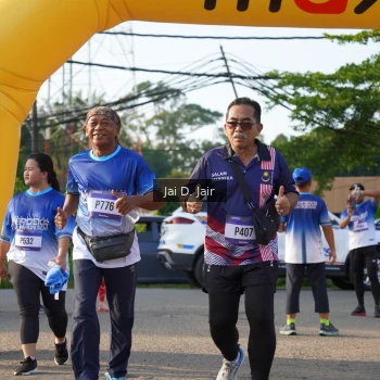 Runner Photo 3485035