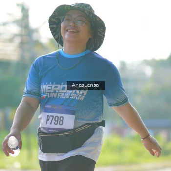 Runner Photo 3485048