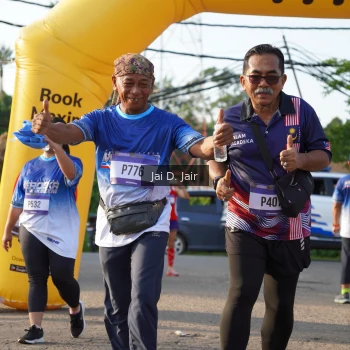Runner Photo 3485070
