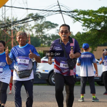 Runner Photo 3485072