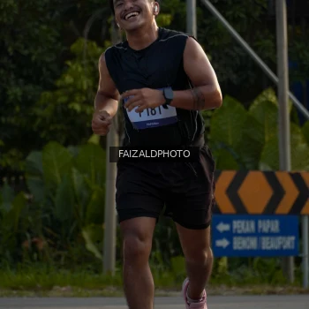 Runner Photo 3485077