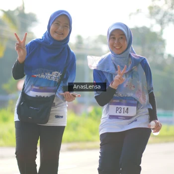 Runner Photo 3485101