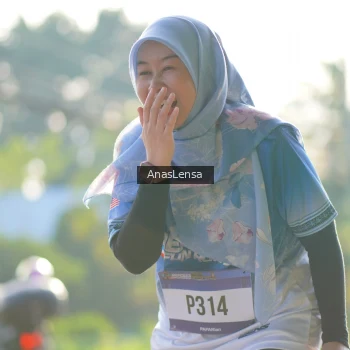 Runner Photo 3485211