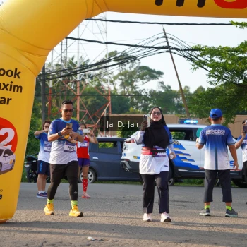 Runner Photo 3485213