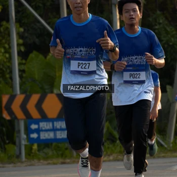 Runner Photo 3485247