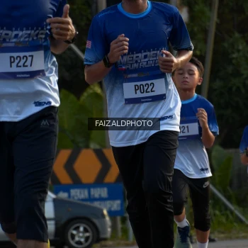 Runner Photo 3485273