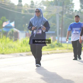 Runner Photo 3485313