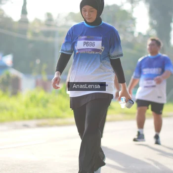 Runner Photo 3485331