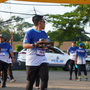 Runner Photo 3485347