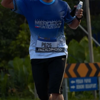Runner Photo 3485391