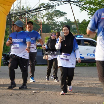 Runner Photo 3485412