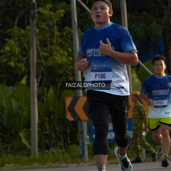 Runner Photo 3485421