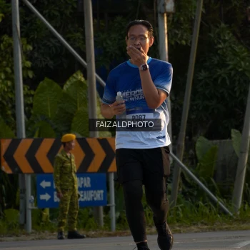 Runner Photo 3485473