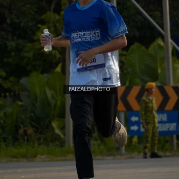 Runner Photo 3485507