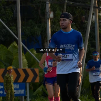 Runner Photo 3485522