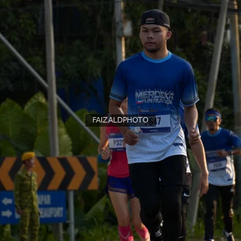 Runner Photo 3485537