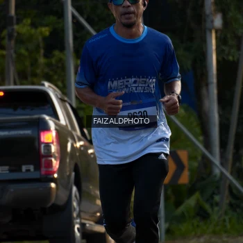 Runner Photo 3485565