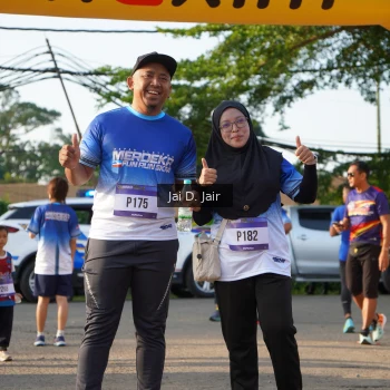 Runner Photo 3485593