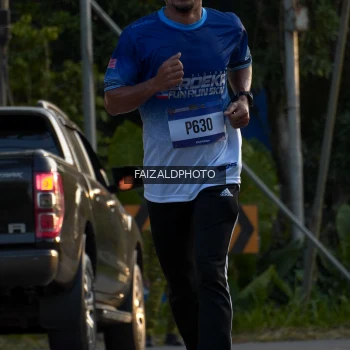 Runner Photo 3485640