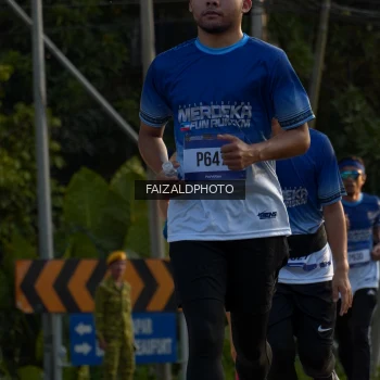 Runner Photo 3485649