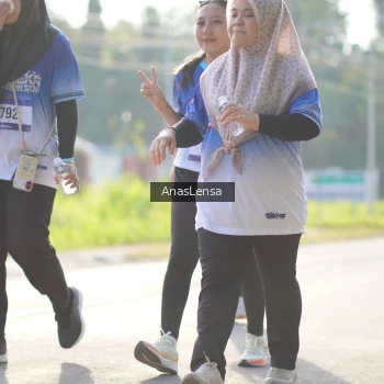 Runner Photo 3485654