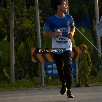 Runner Photo 3485665