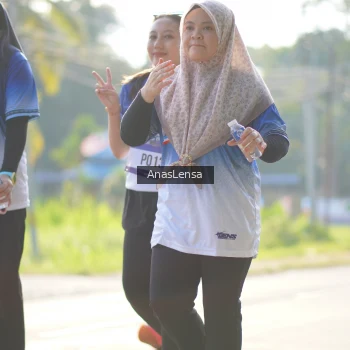 Runner Photo 3485680
