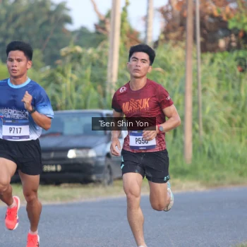 Runner Photo 3485682