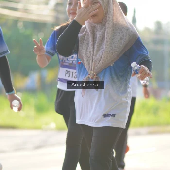 Runner Photo 3485692