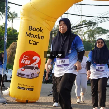Runner Photo 3485722