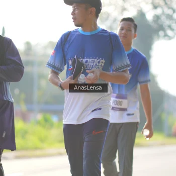 Runner Photo 3485748
