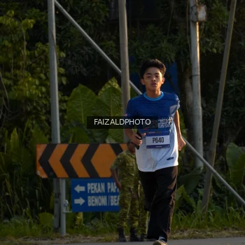 Runner Photo 3485753