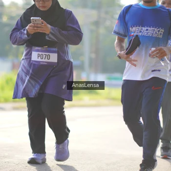 Runner Photo 3485754