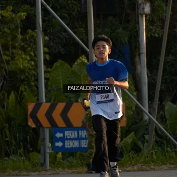 Runner Photo 3485765