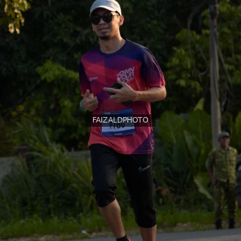 Runner Photo 3485776