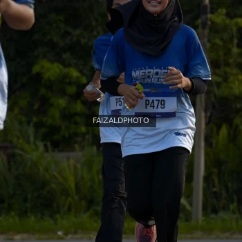 Runner Photo 3485795
