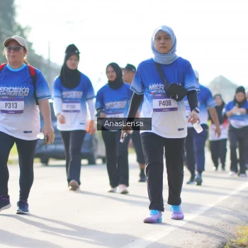 Runner Photo 3485873