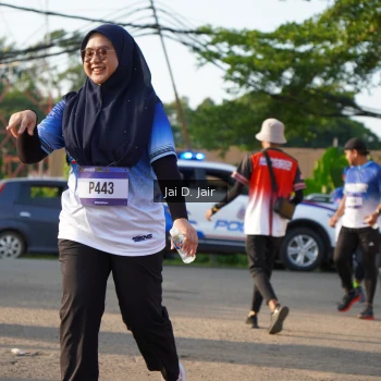 Runner Photo 3485875