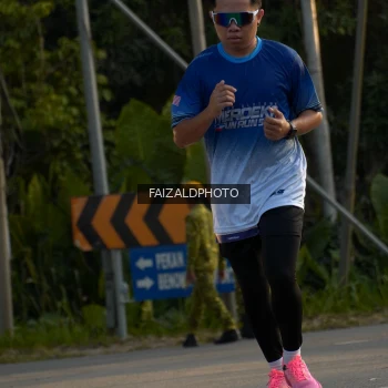 Runner Photo 3485897
