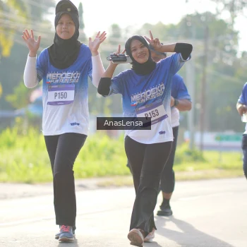 Runner Photo 3485933