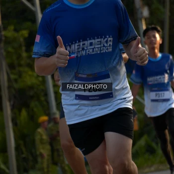 Runner Photo 3485960