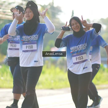 Runner Photo 3485981