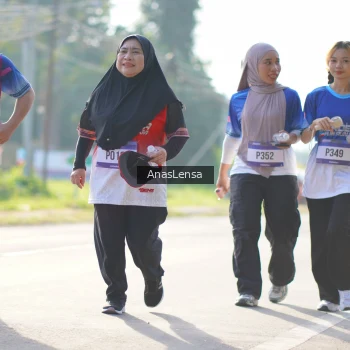 Runner Photo 3486065