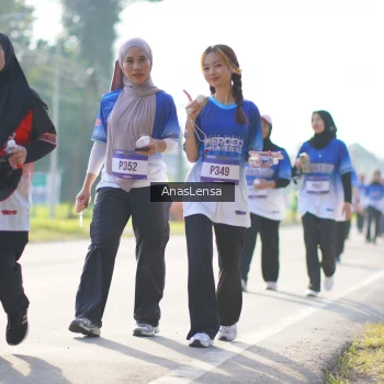 Runner Photo 3486074