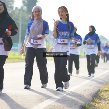 Runner Photo 3486075