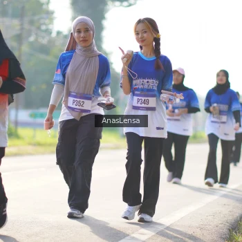 Runner Photo 3486098