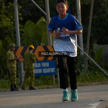 Runner Photo 3486115